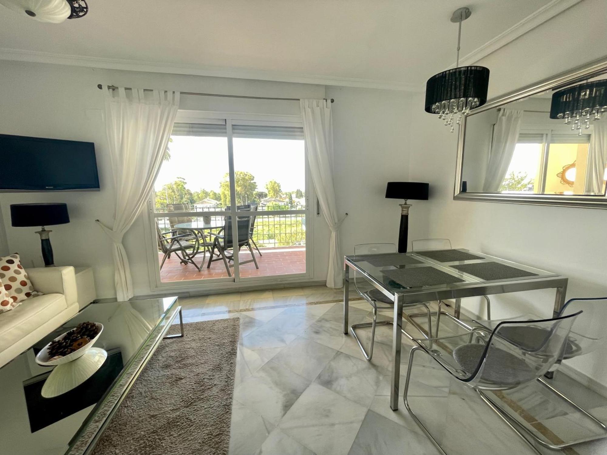 Apartment Stunning 2bed In - Pto Banus