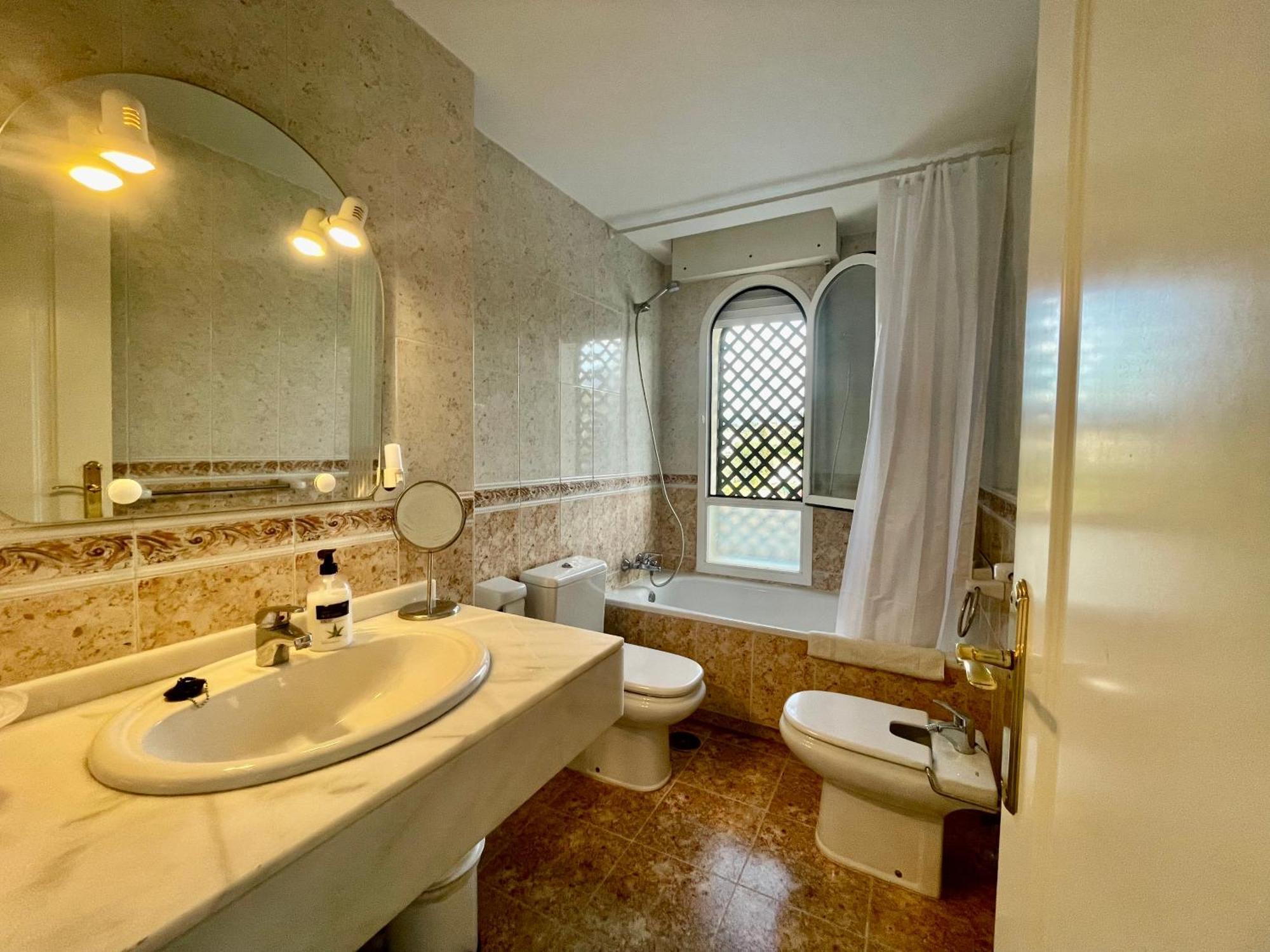 Apartment Stunning 2bed In - Pto Banus *