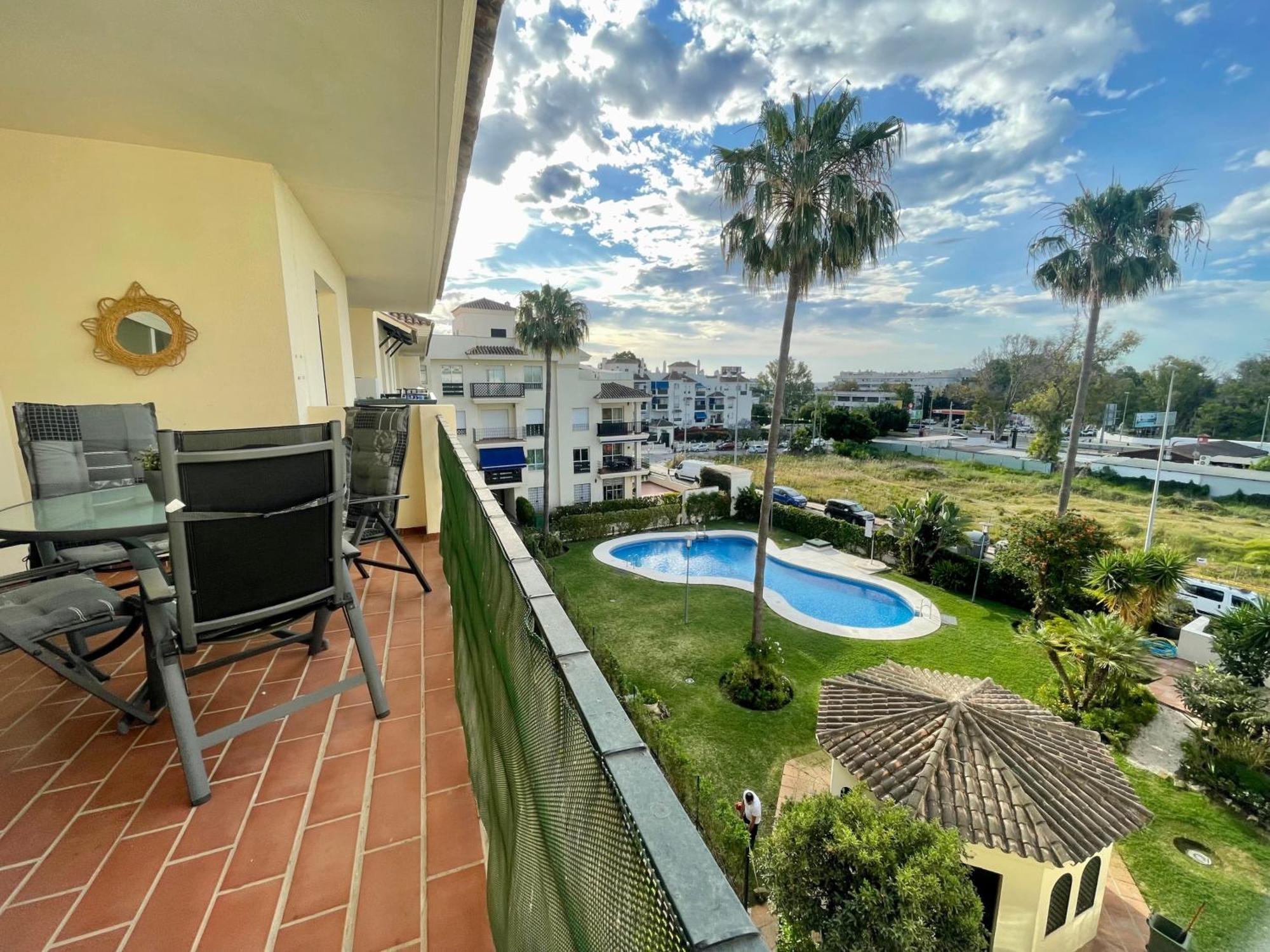 Stunning 2bed In - Pto Banus *